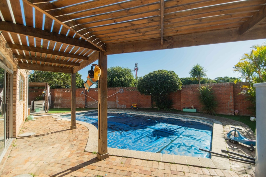 3 Bedroom Property for Sale in Rowallan Park Eastern Cape